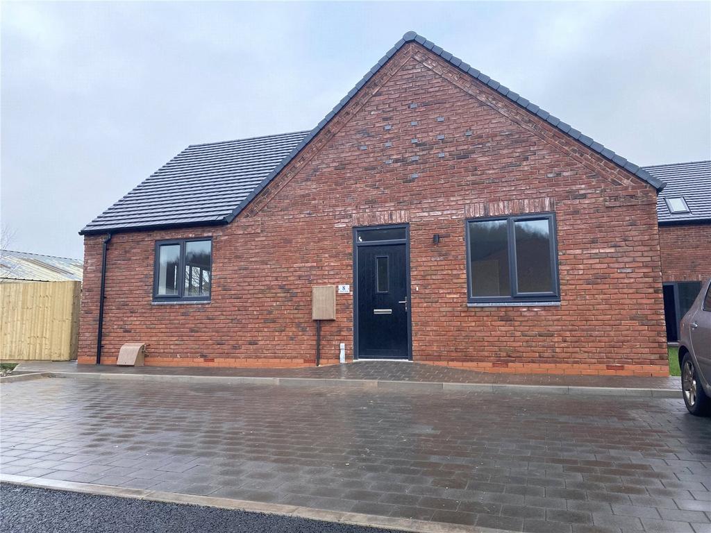 Littleton Grange, Huntington, Cannock, Staffordshire, WS12 2 bed