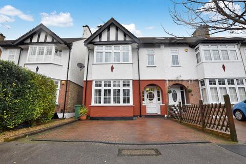 11 Woodcote Road, London, E11 2QB