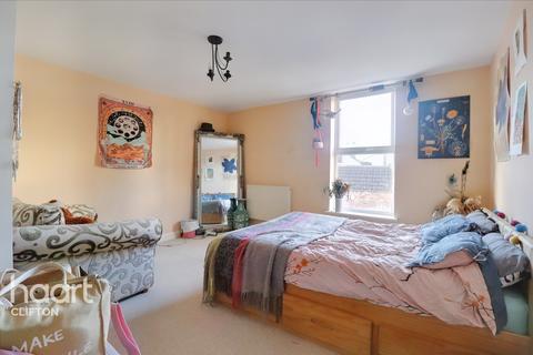 2 bedroom flat for sale - Worrall Road, Bristol