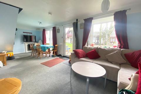 2 bedroom terraced house for sale - 2 bedroom holiday home