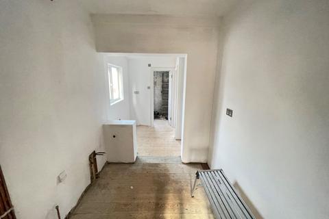 1 Dunkery Road, London, SE9 4HX