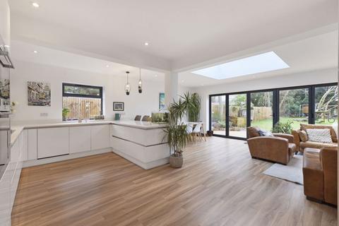 9 Copse Road, Hildenborough, Tonbridge, TN11 9EE