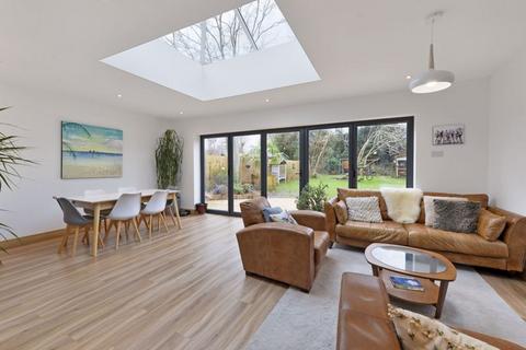 9 Copse Road, Hildenborough, Tonbridge, TN11 9EE