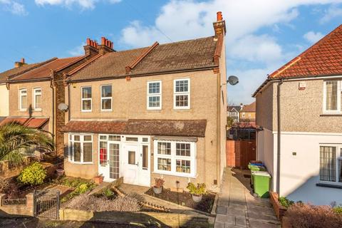 29 Woodside Crescent, Sidcup, DA15 7JJ