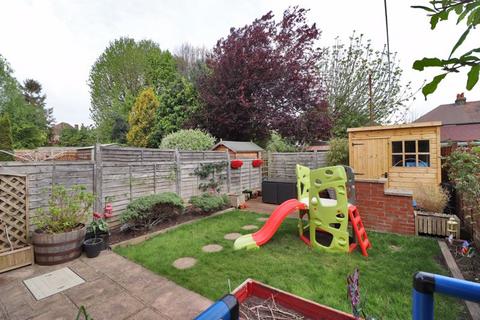 29 Woodside Crescent, Sidcup, DA15 7JJ