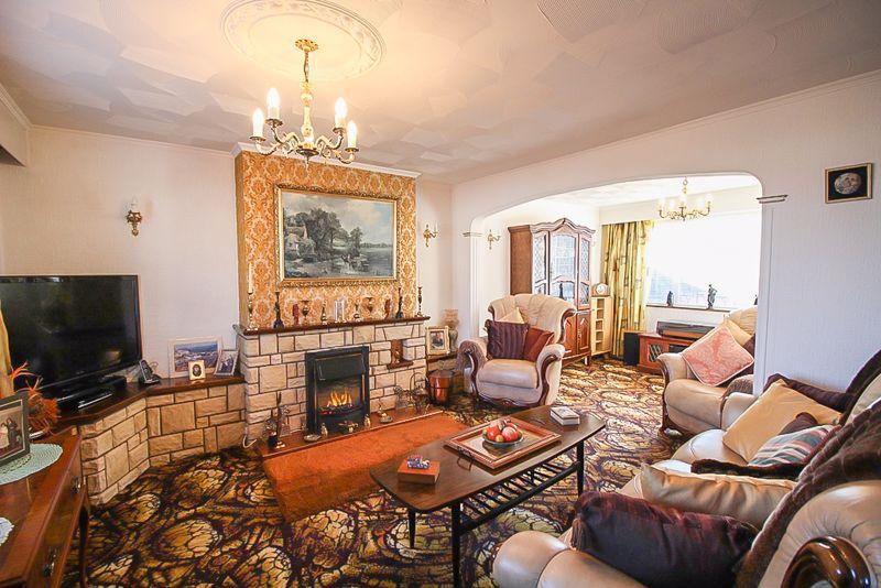 Princess Anne Road, Bilston, WV14 8EJ 3 bed end of terrace house for