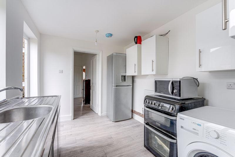 Cedar Park Road, Enfield 3 bed house £600,000