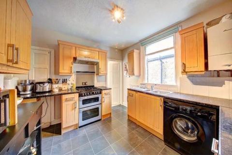 1 bedroom maisonette for sale, Kingston Road, London