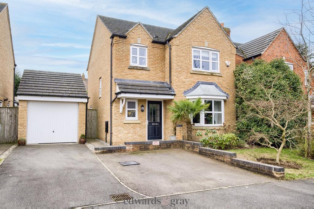 Shire Oak Close, Walsall Wood, WS9 9PG 3 bed detached house for sale