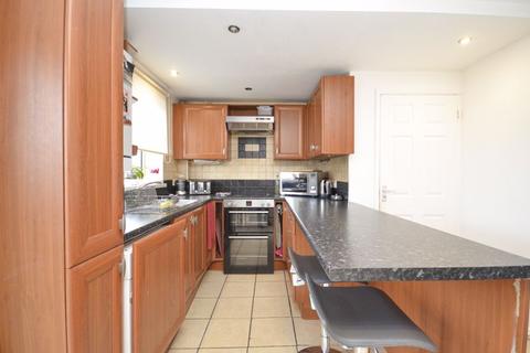 12 Briseham Road, Brixham, TQ5 9NS