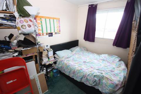 2 bedroom flat for sale - Academy Gardens, UB5