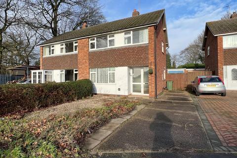 3 bedroom semi-detached house for sale - 21 Seaton Road, Wigston, Leicester, LE18 2BY
