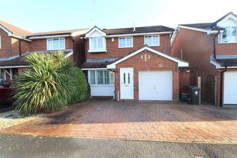 4 bedroom detached house for sale - Field Farm Close, Stoke Gifford