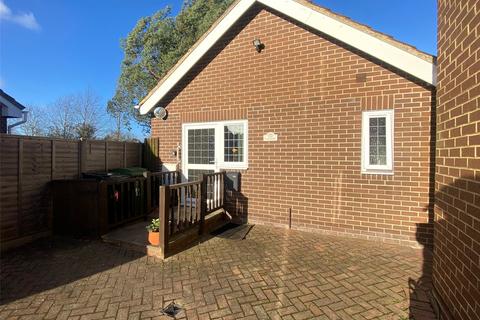 1 bedroom maisonette to rent, Chestnut Close, Theale, Reading, Berkshire, RG7