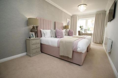 2 bedroom flat for sale - Crookham Road, Fleet
