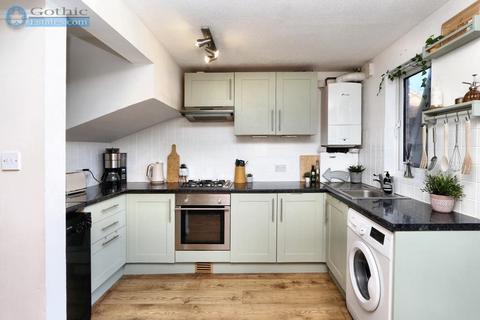 52 Lamb Meadow, Arlesey, SG15 6RY