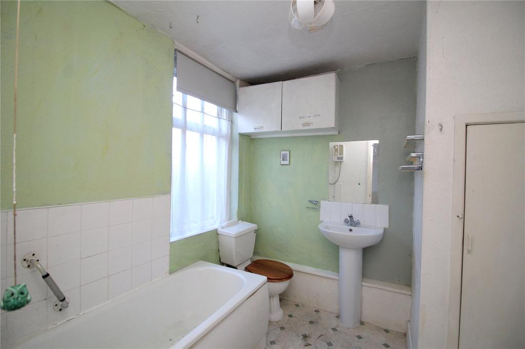 Hawkshead Street, Southport... 2 bed apartment £149,950