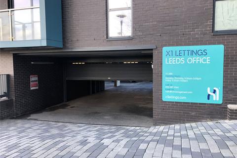 Property to rent, Aire Parking Space, Cross Green Lane