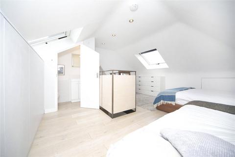 Flat 4, 49 Mildmay Park, London, N1 4NB