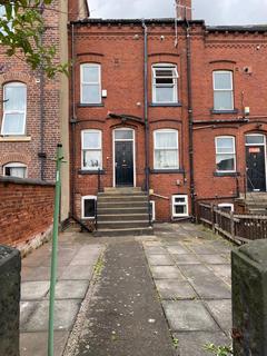3 bedroom terraced house to rent - Consort Street, Woodhouse, Leeds
