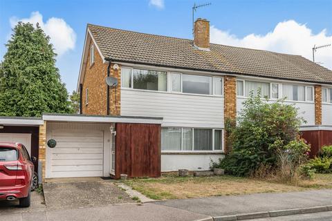 9 Brooklands, Headcorn, Ashford, TN27 9QS