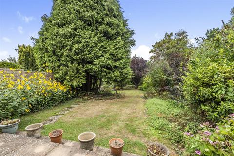 9 Brooklands, Headcorn, Ashford, TN27 9QS