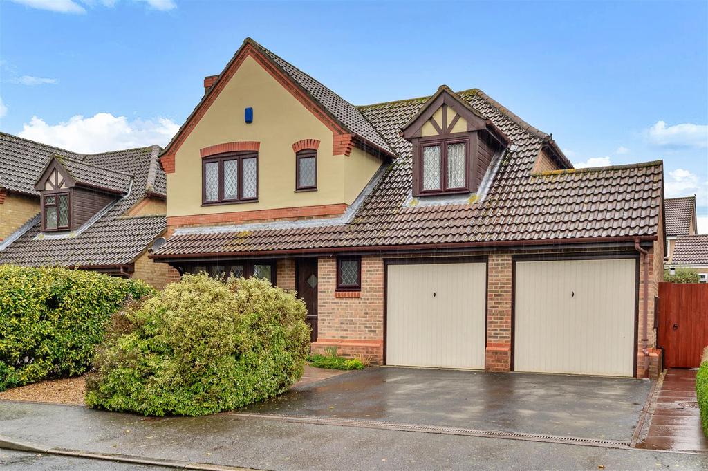 Peverel Drive, Bearsted 4 bed detached house £615,000