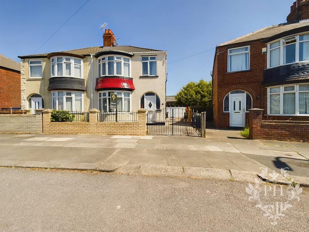 Hutton Road, Middlesbrough 3 bed semidetached house for sale £134,995