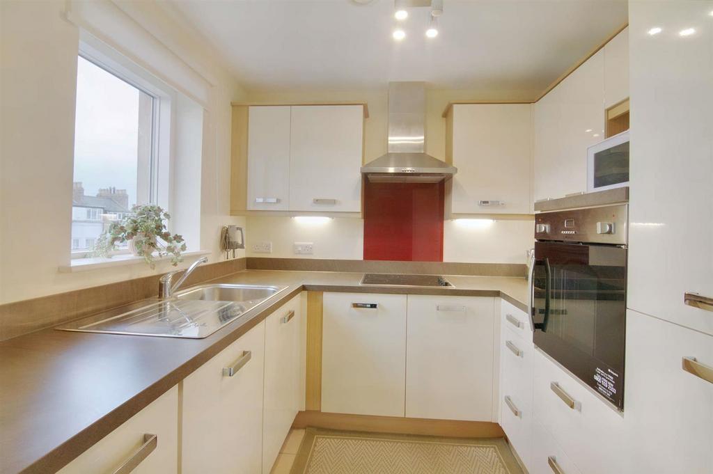 8534370-interior03-800.jpg