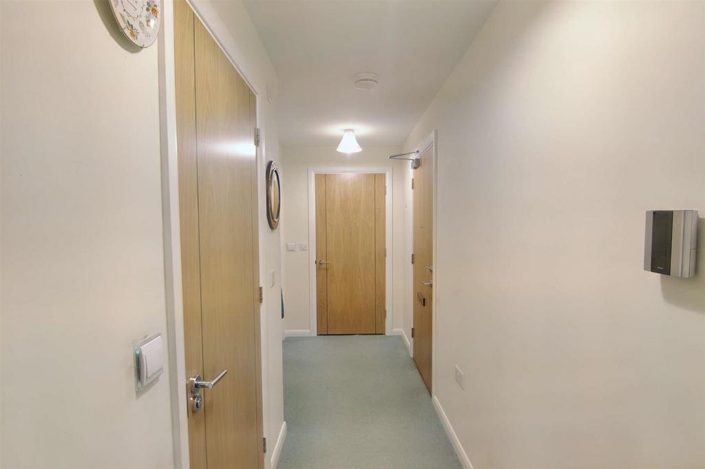 8534370-interior11-800.jpg