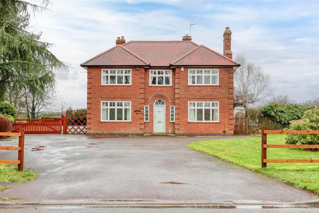 Measham Road, Appleby Magna 4 bed detached house for sale £625,000