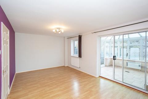 12 Malden Fields, Bushey, WD23 2QA