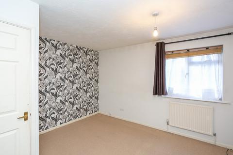 12 Malden Fields, Bushey, WD23 2QA