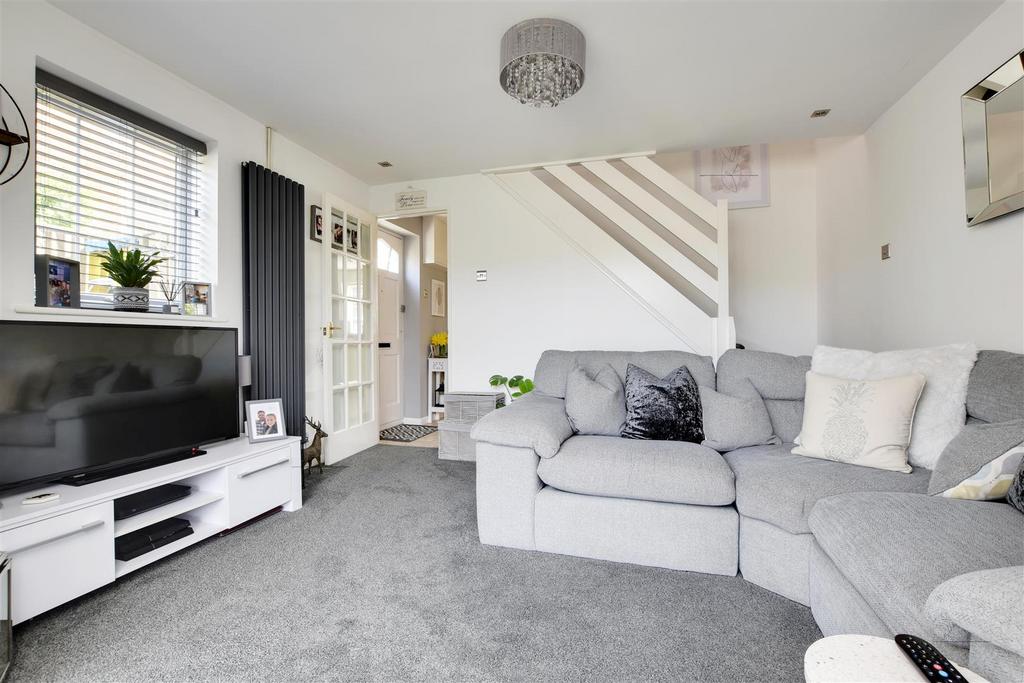 Wentworth Way, St. LeonardsOnSea 2 bed semidetached house £280,000