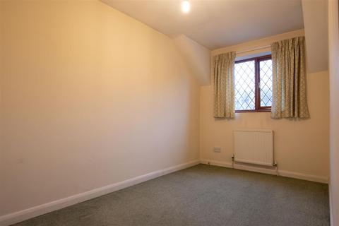 10 Archfield, Wellingborough, NN8 4HH