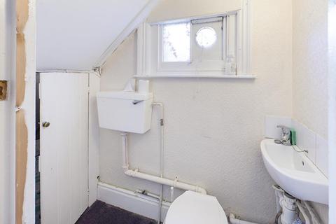 1 bedroom in a house share to rent - Thornbury Avenue, Southampton