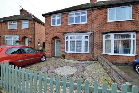 3 bedroom semi-detached house for sale - Oakleigh Avenue, Leicester, Leicestershire