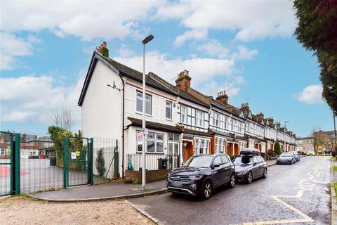 14 Aldeburgh Place, Woodford Green, IG8 0PT