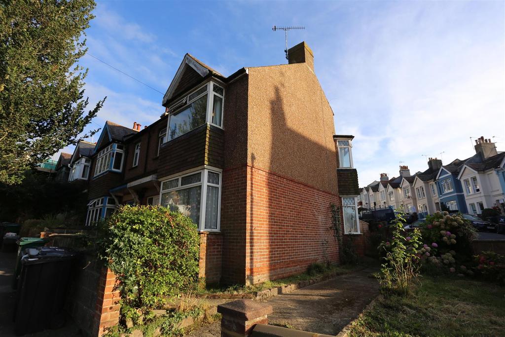 Hartington Road, Brighton 3 bed house £1,690 pcm (£390 pw)