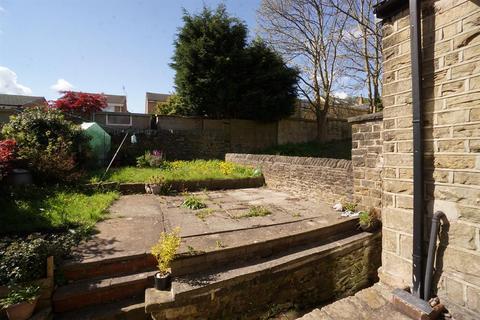 137 Lydgate Lane, Sheffield, S10 5FN