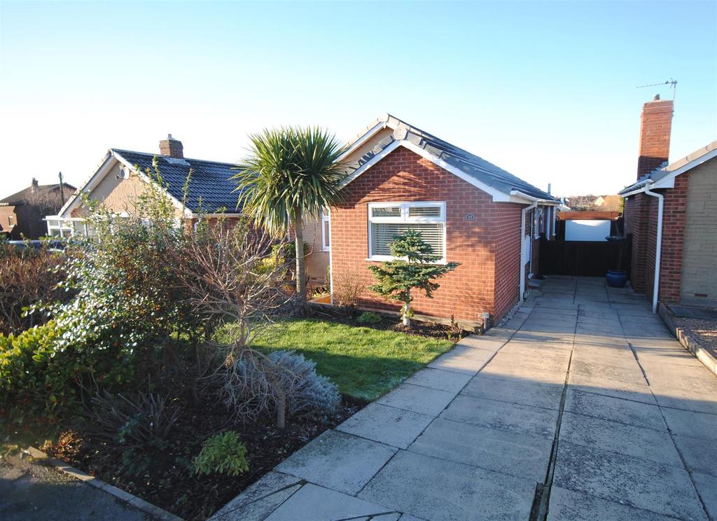 Drive, Kippax, Leeds 2 bed detached bungalow £280,000