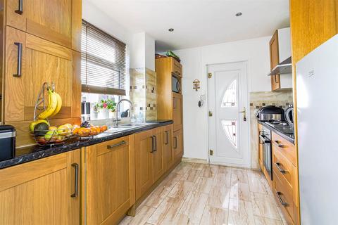 354 Manford Way, Chigwell, IG7 4AJ