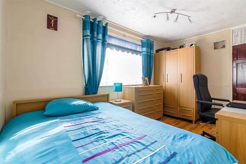 354 Manford Way, Chigwell, IG7 4AJ