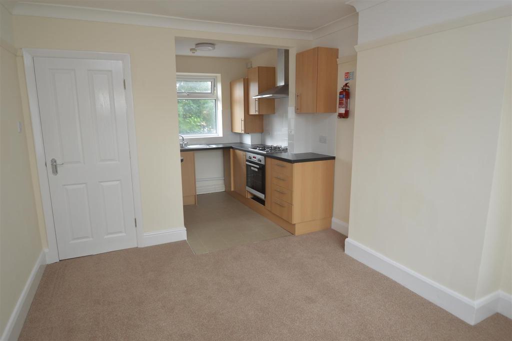 Sherwood Street, Warsop 1 bed apartment £650 pcm (£150 pw)