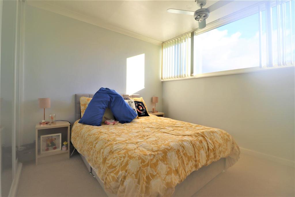 Bedroom two..jpg