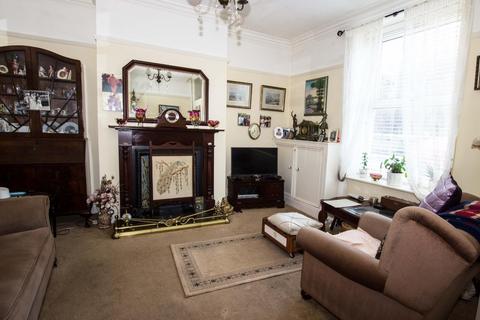 243 Blackburn Road, Darwen, BB3 1HL