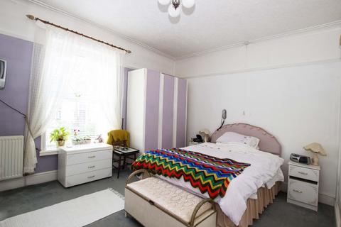 243 Blackburn Road, Darwen, BB3 1HL