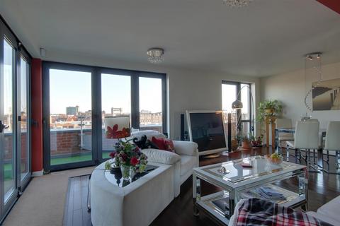 2 bedroom apartment for sale - Freedom Quay, Railway Street, Hull
