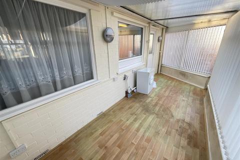 5 bedroom detached house for sale - Malvern Crescent, Scarborough