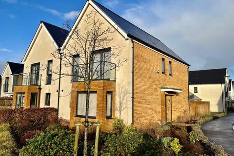 28 Budding Way, Dursley, GL11 5BE